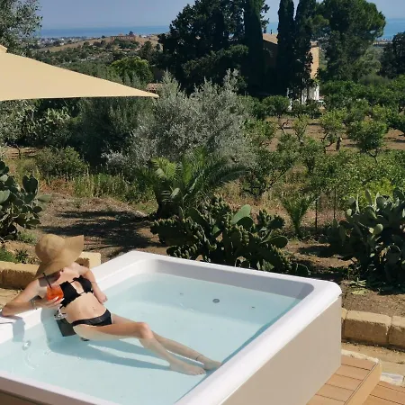 Bed & Breakfast La Lumia & 2*