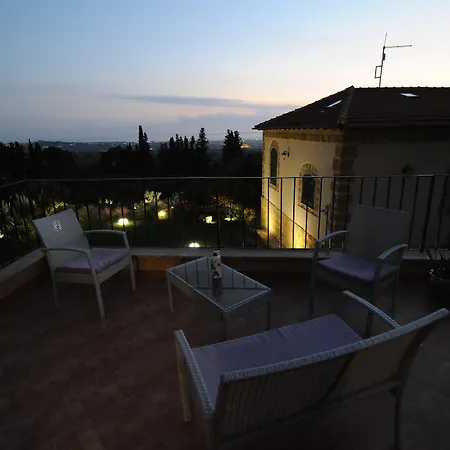 La Lumia & Bed and Breakfast