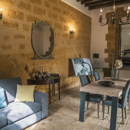 Bed and Breakfast La Lumia & 4*