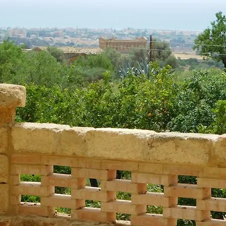Bed & Breakfast La Lumia &