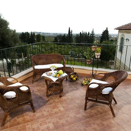 Bed & Breakfast La Lumia & 2*