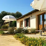 La Lumia & Bed & Breakfast 4*