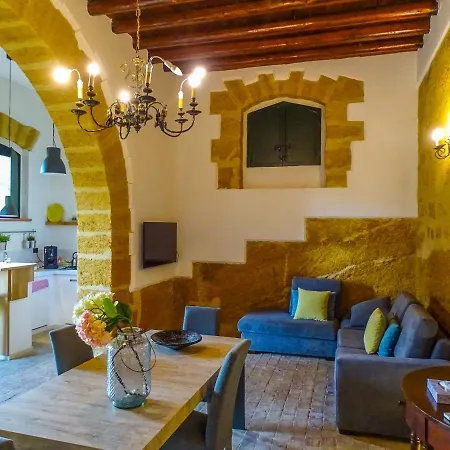Bed & Breakfast La Lumia Suites&apartments