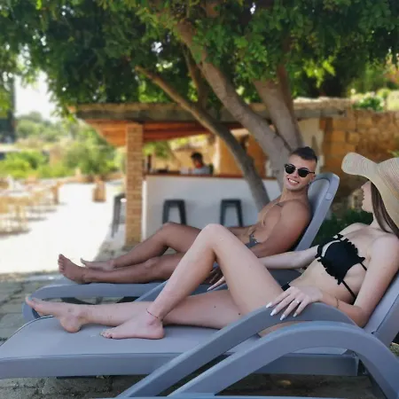 La Lumia & Bed & Breakfast