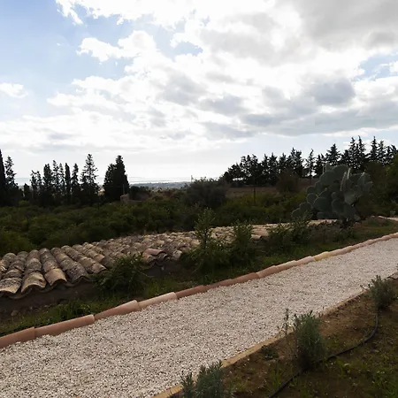 La Lumia & Bed & Breakfast 4*