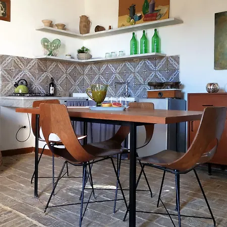 La Lumia Suites&apartments 4*