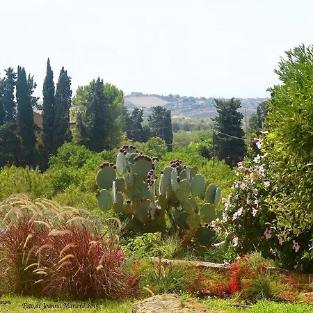 Bed & Breakfast La Lumia &