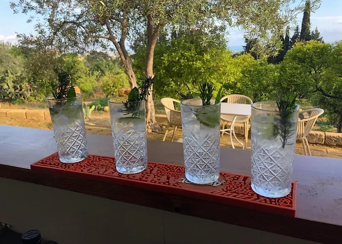 La Lumia Suites&apartments Bed & Breakfast 4*