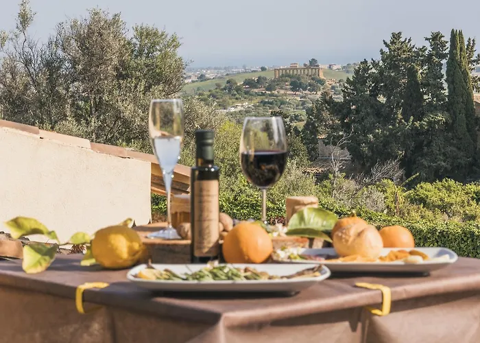 La Lumia Suites&apartments 4*