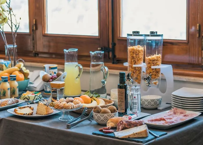 Bed & Breakfast La Lumia Suites&apartments 4*